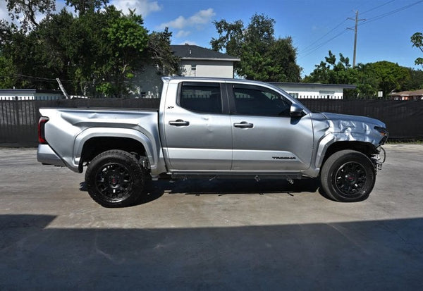 2024 Toyota Tacoma SR5 vehicle photo 5