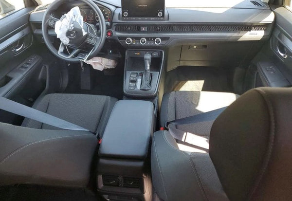 2025 Honda CR-V LX photo 8