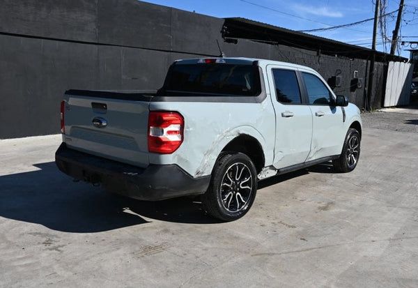 2024 Ford Maverick Lariat vehicle photo 4