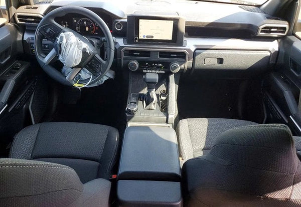 2025 Toyota 4Runner SR5 photo 9