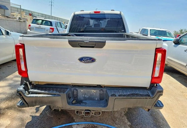 2024 Ford F-250 Super Duty XL vehicle photo 6