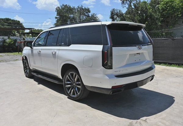 2021 Cadillac Escalade ESV Sport vehicle photo 4