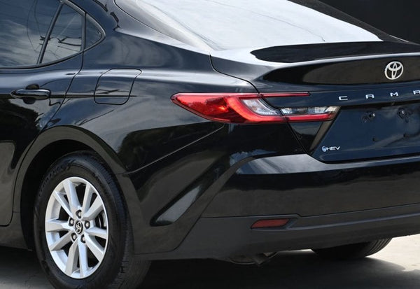 2025 Toyota Camry LE photo 9