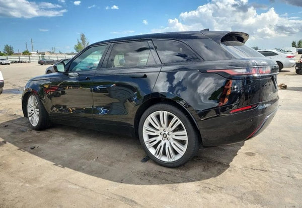 2022 Land Rover Range Rover Velar P250 R-Dynamic S photo 3