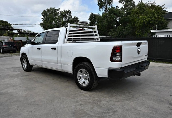 2023 Ram 1500 Tradesman photo 3
