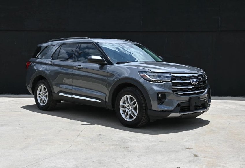 2025 Ford Explorer Active