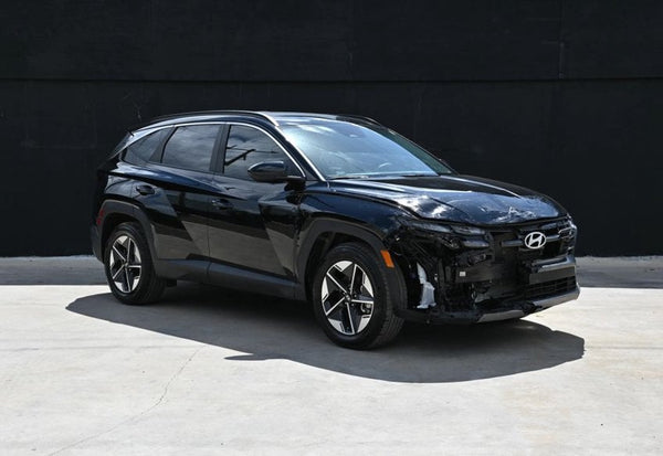 2025 Hyundai TUCSON SEL photo 2