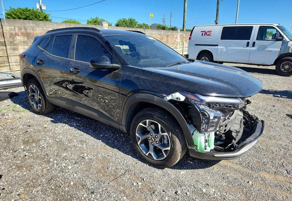 2026 Chevrolet Trax LT vehicle photo 2