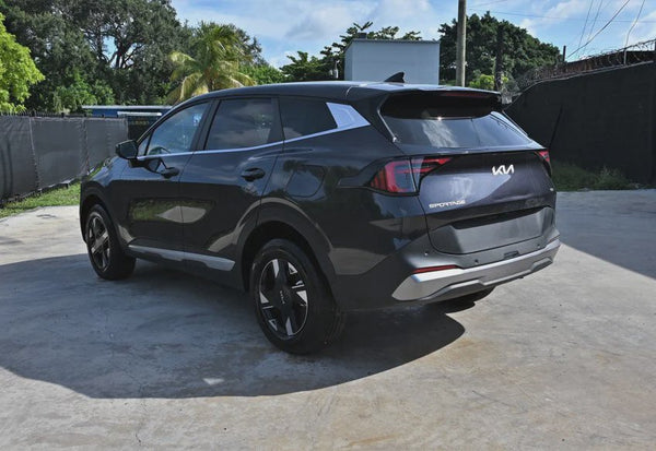 2026 Kia Sportage LX vehicle photo 5