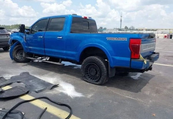 2021 Ford F-250 Super Duty Platinum vehicle photo 4