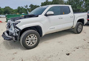 2024 Toyota Tacoma SR5 thumbnail 1