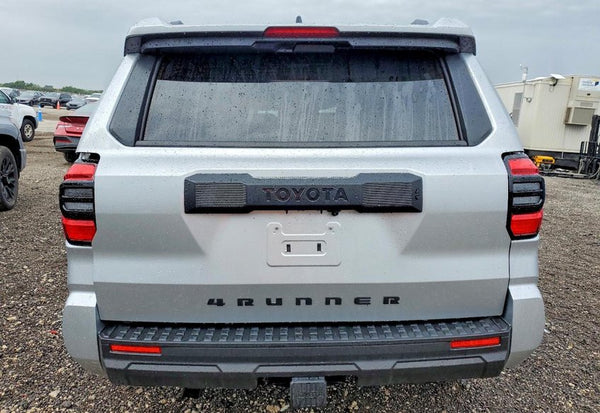 2025 Toyota 4Runner SR5 photo 4