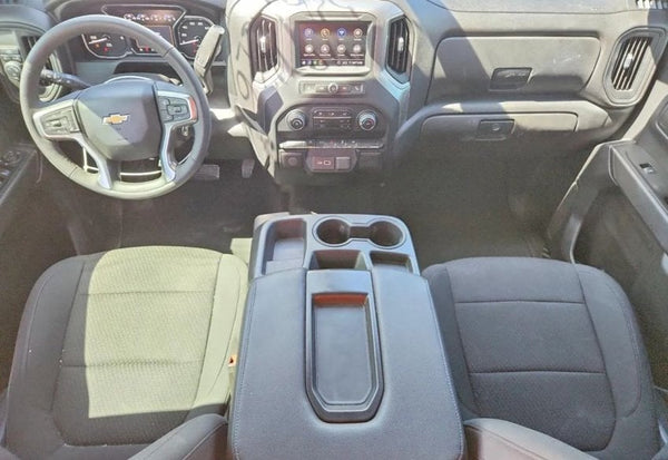 2022 Chevrolet Silverado 1500 Limited Custom photo 8