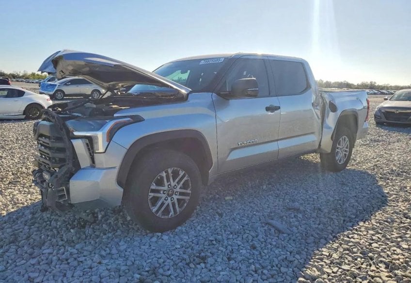 2025 Toyota Tundra SR5