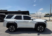 2025 Toyota 4Runner SR5 thumbnail 3