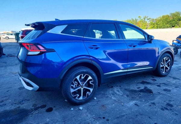 2025 Kia Sportage EX vehicle photo 3