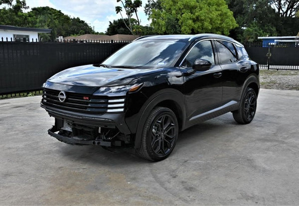 2026 Nissan Kicks SR vehicle photo 1