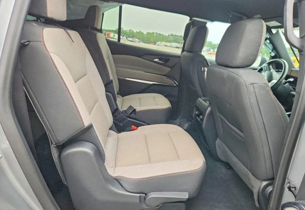 2025 Chevrolet Traverse LT vehicle photo 11