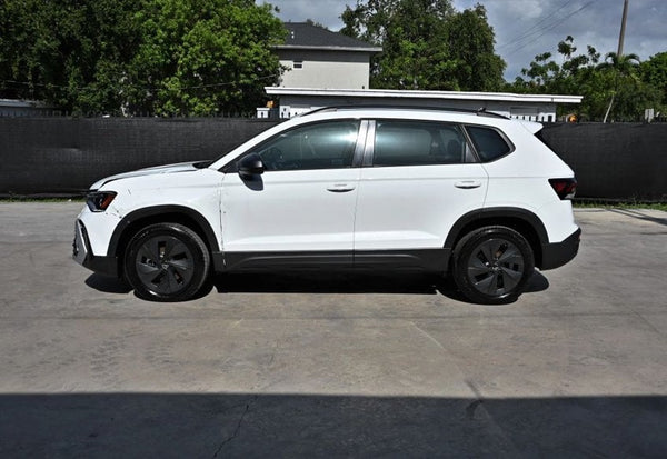 2025 Volkswagen Taos S vehicle photo 6