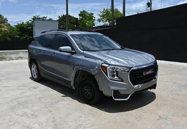 2023 GMC Terrain SLE photo 2