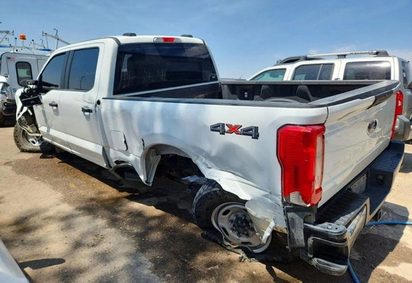 2024 Ford F-250 Super Duty XL vehicle photo 4