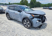 2021 Nissan Rogue Platinum thumbnail 2