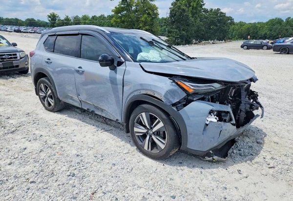 2021 Nissan Rogue Platinum vehicle photo 2