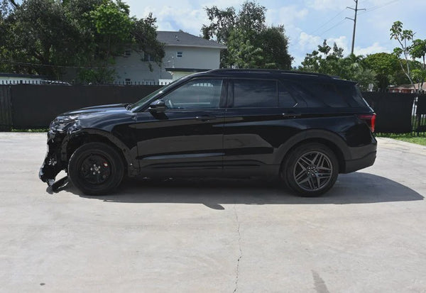 2026 Ford Explorer ST vehicle photo 7