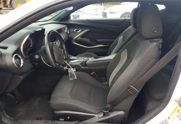 2020 Chevrolet Camaro LT vehicle photo 8