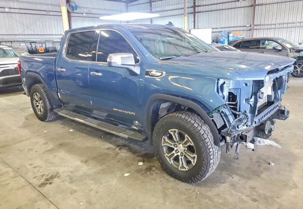 2024 GMC Sierra 1500 SLT vehicle photo 2