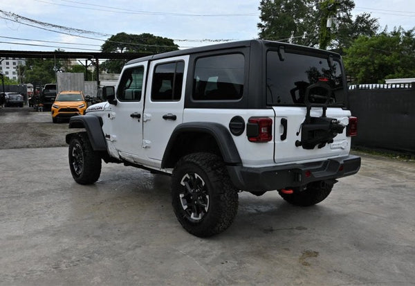 2025 Jeep Wrangler Rubicon photo 4