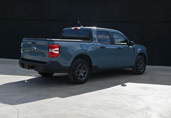 2023 Ford Maverick XLT photo 3