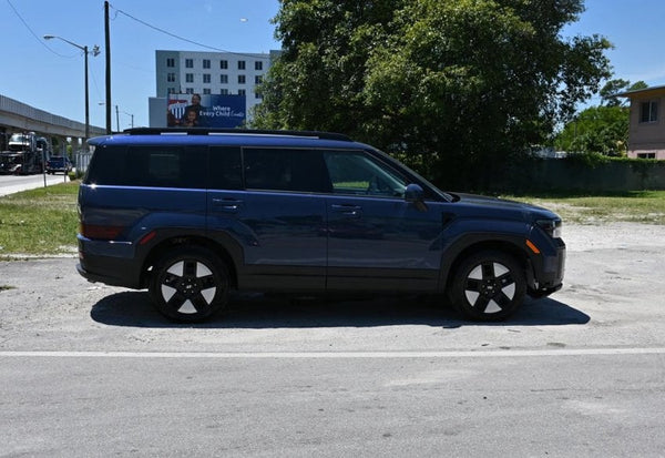 2025 Hyundai SANTA FE Hybrid SEL photo 4