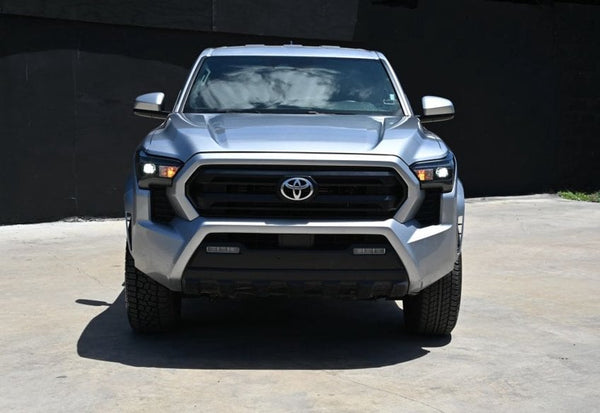2024 Toyota Tacoma SR5 photo 8