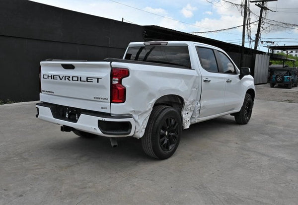 2022 Chevrolet Silverado 1500 Limited Custom vehicle photo 4
