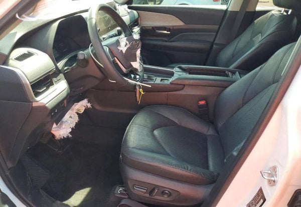 2024 Toyota Grand Highlander Limited vehicle photo 8
