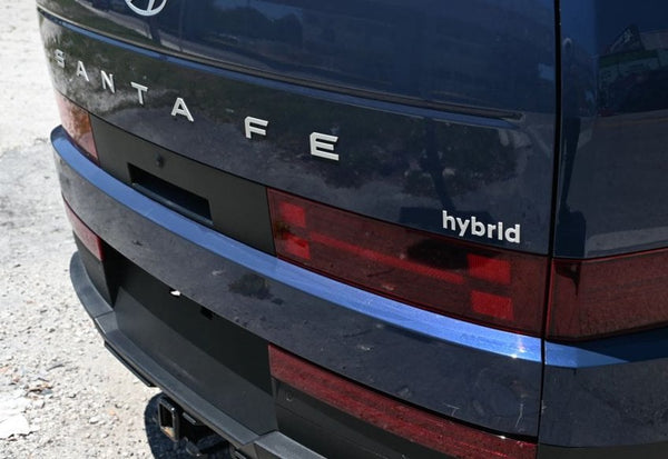 2025 Hyundai SANTA FE Hybrid SEL photo 6