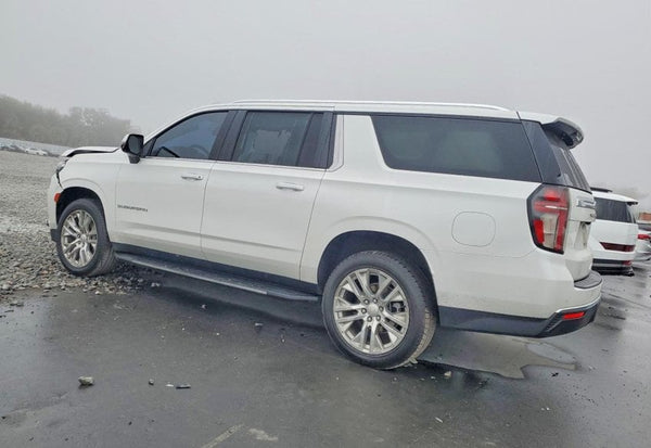 2021 Chevrolet Suburban LT vehicle photo 2