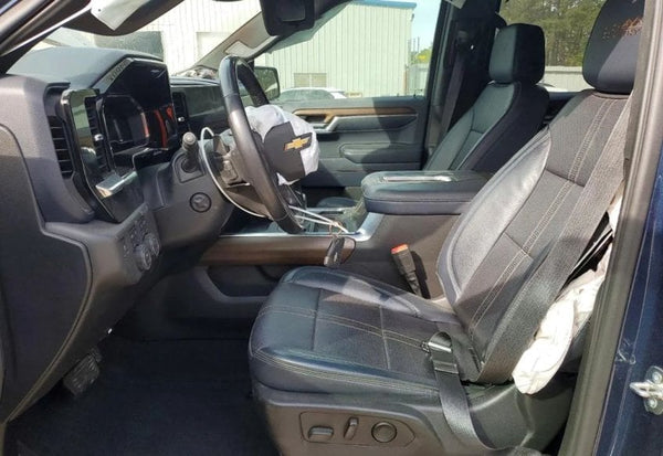 2022 Chevrolet Silverado 1500 High Country photo 8