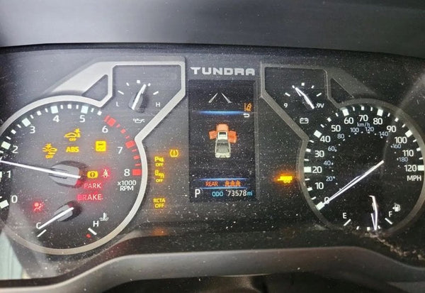 2022 Toyota Tundra Limited vehicle photo 9