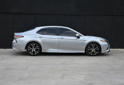 2018 Toyota Camry SE Sedan 4D thumbnail 9