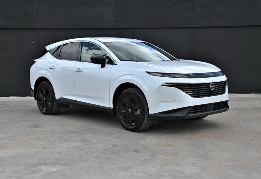 2025 Nissan Murano SV