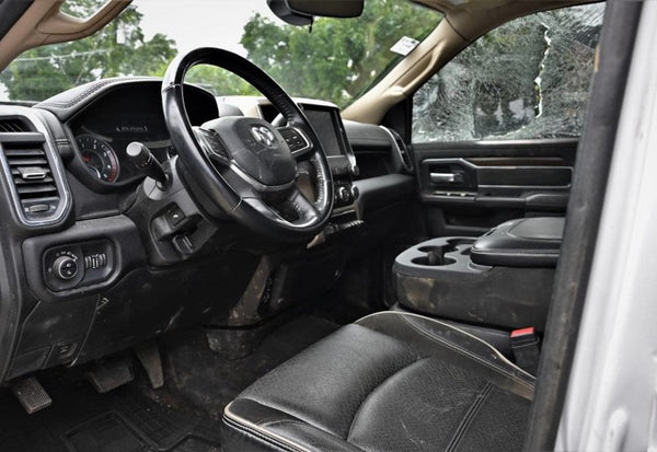 2022 Ram 3500 Laramie photo 12