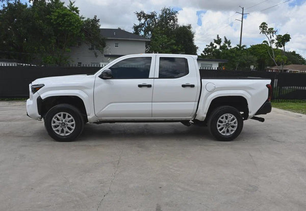 2024 Toyota Tacoma SR vehicle photo 7