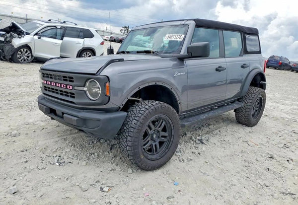 2023 Ford Bronco Base photo 12