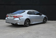 2018 Toyota Camry SE Sedan 4D thumbnail 27