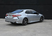 2018 Toyota Camry SE Sedan 4D thumbnail 4