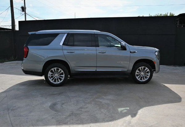 2024 GMC Yukon SLT vehicle photo 5