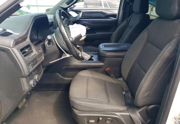2024 Chevrolet Tahoe LS vehicle photo 7