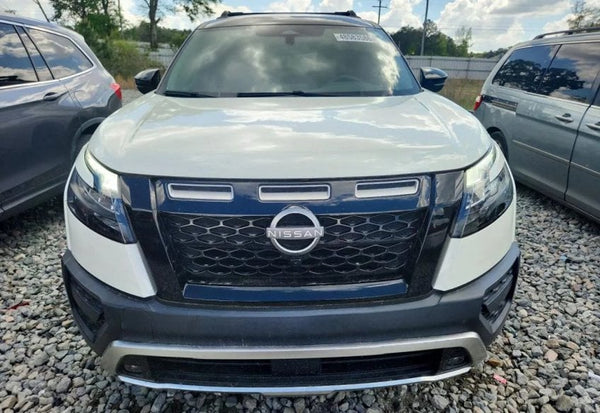 2023 Nissan Pathfinder Rock Creek photo 5